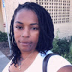 Meet your Posher, Alisa